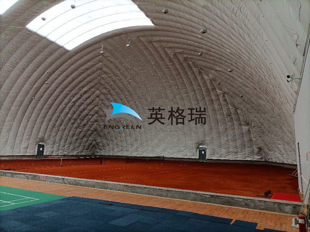 打網(wǎng)球的好去處，氣膜網(wǎng)球館為大家提供一個舒適的運動環(huán)境